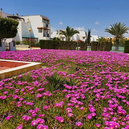 Naturista En Primera Linea En Natura World!